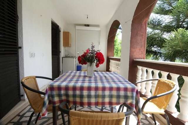 Апартаменты Apartments Roza Херцег-Нови-12